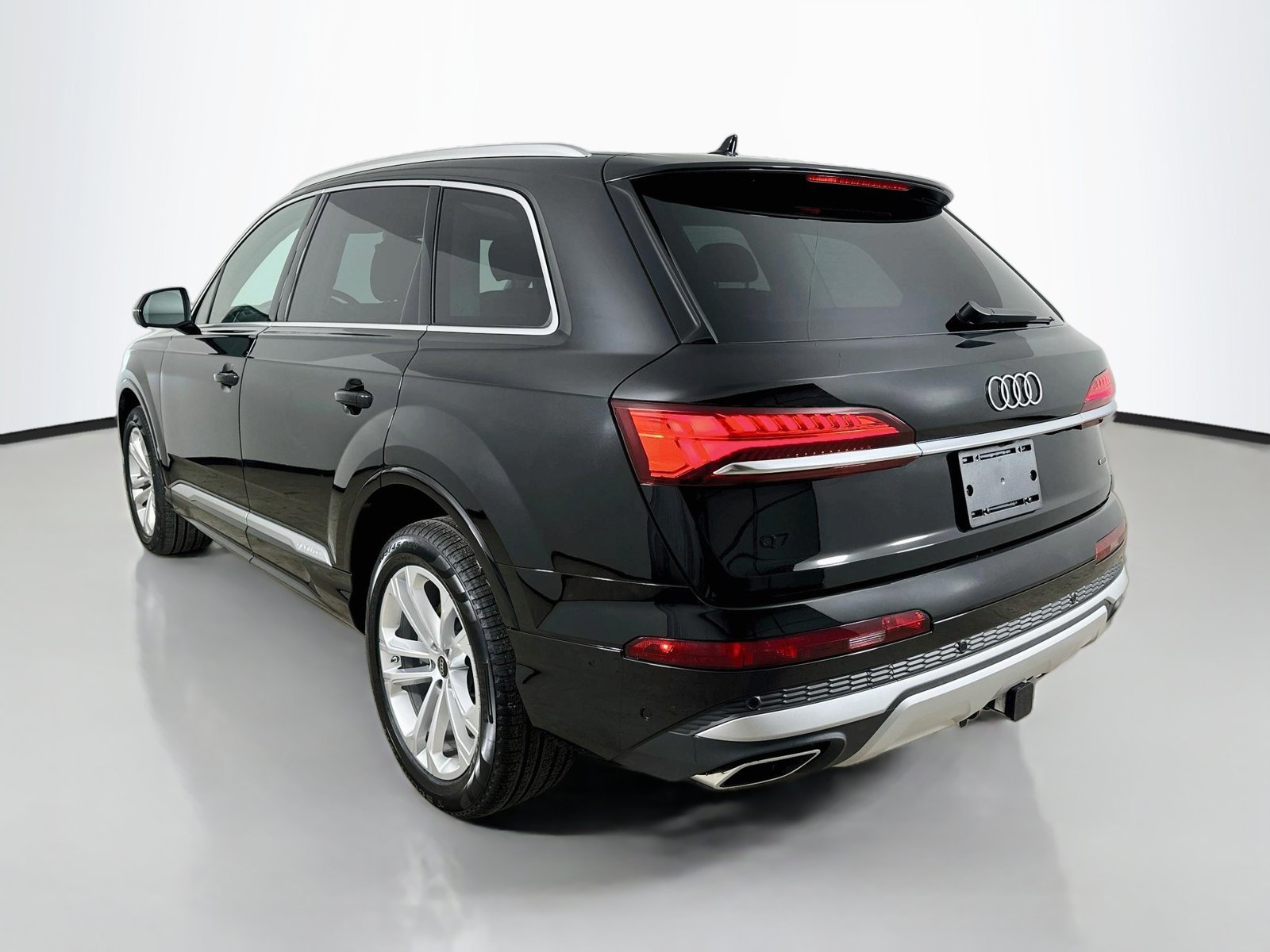 New 2026 Audi Q7 2.0T Premium Plus AWD/4WD image 7