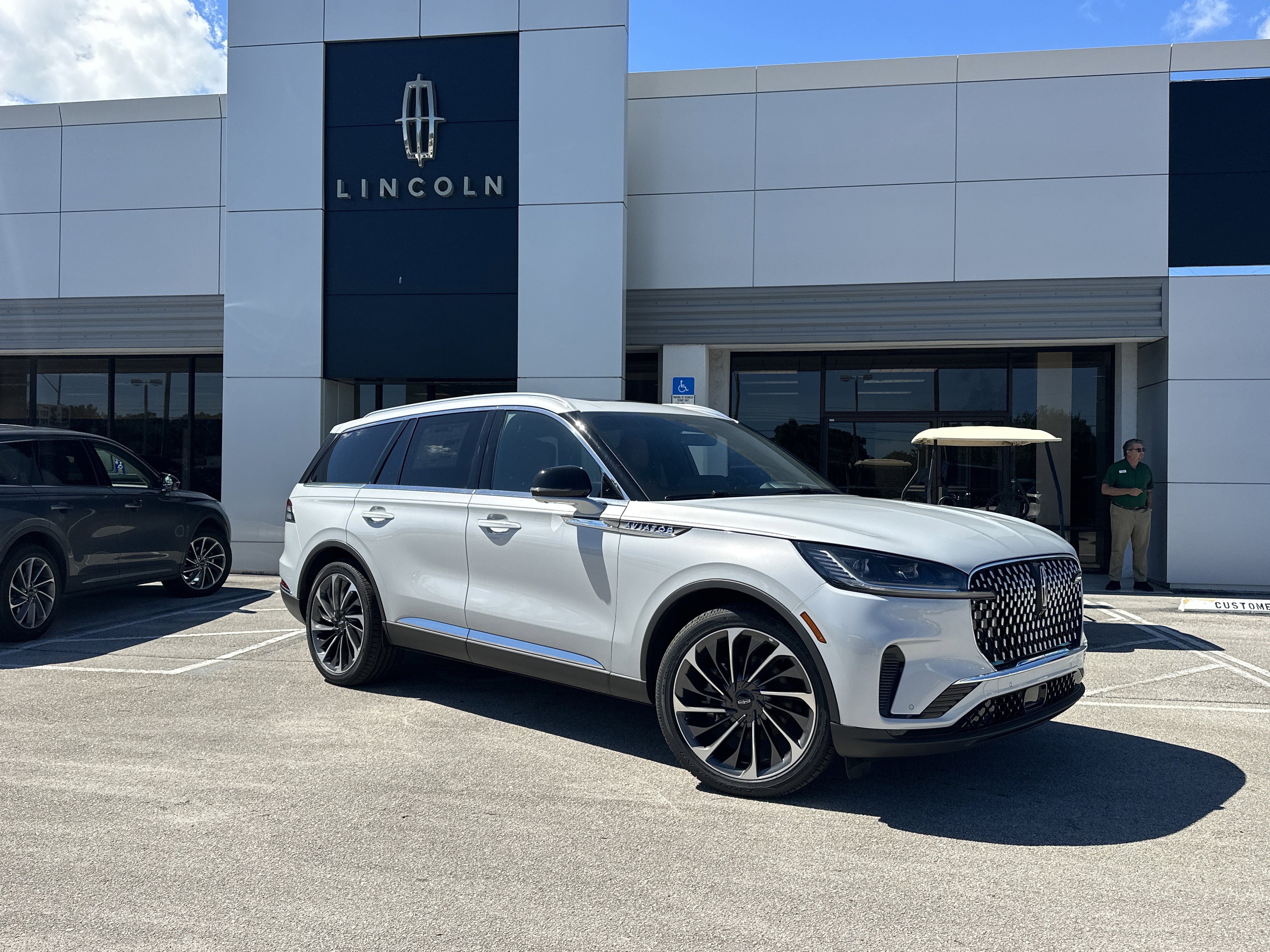 New 2025 Lincoln Aviator Reserve w/ Equipment Group 201A video 1