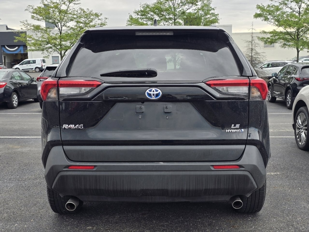Used 2022 Toyota RAV4 LE AWD/4WD image 6
