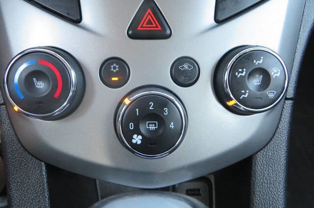 Used 2017 Chevrolet Sonic LT w/ Convenience Package image 49