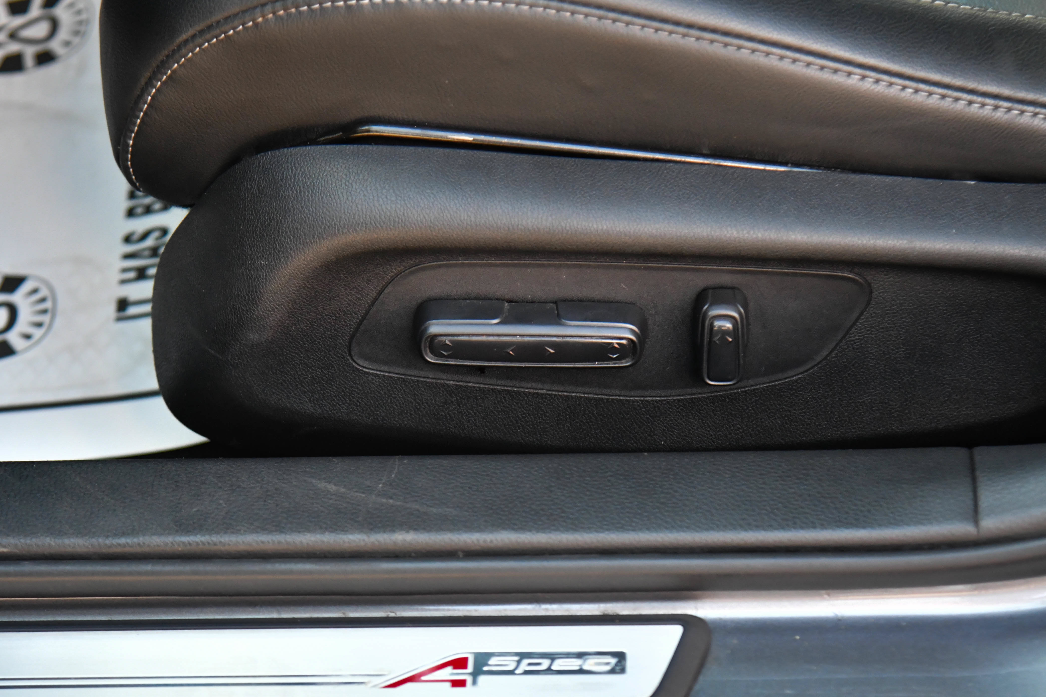 Used 2024 Acura Integra A-Spec FWD image 16