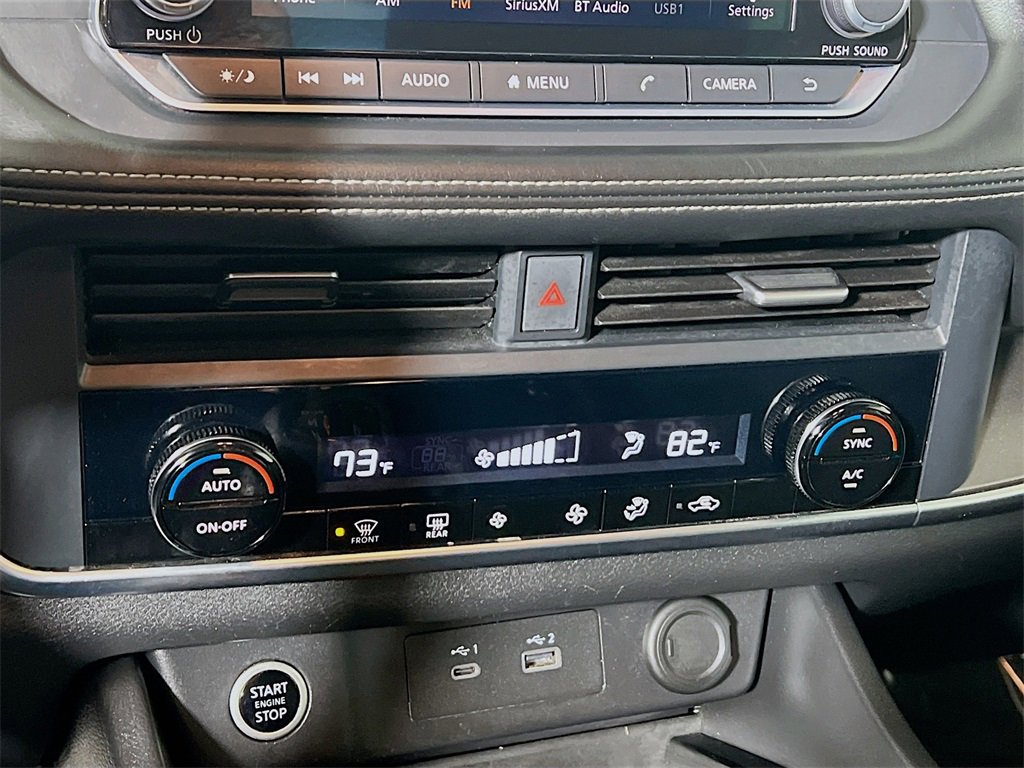 Used 2023 Nissan Rogue SV image 15