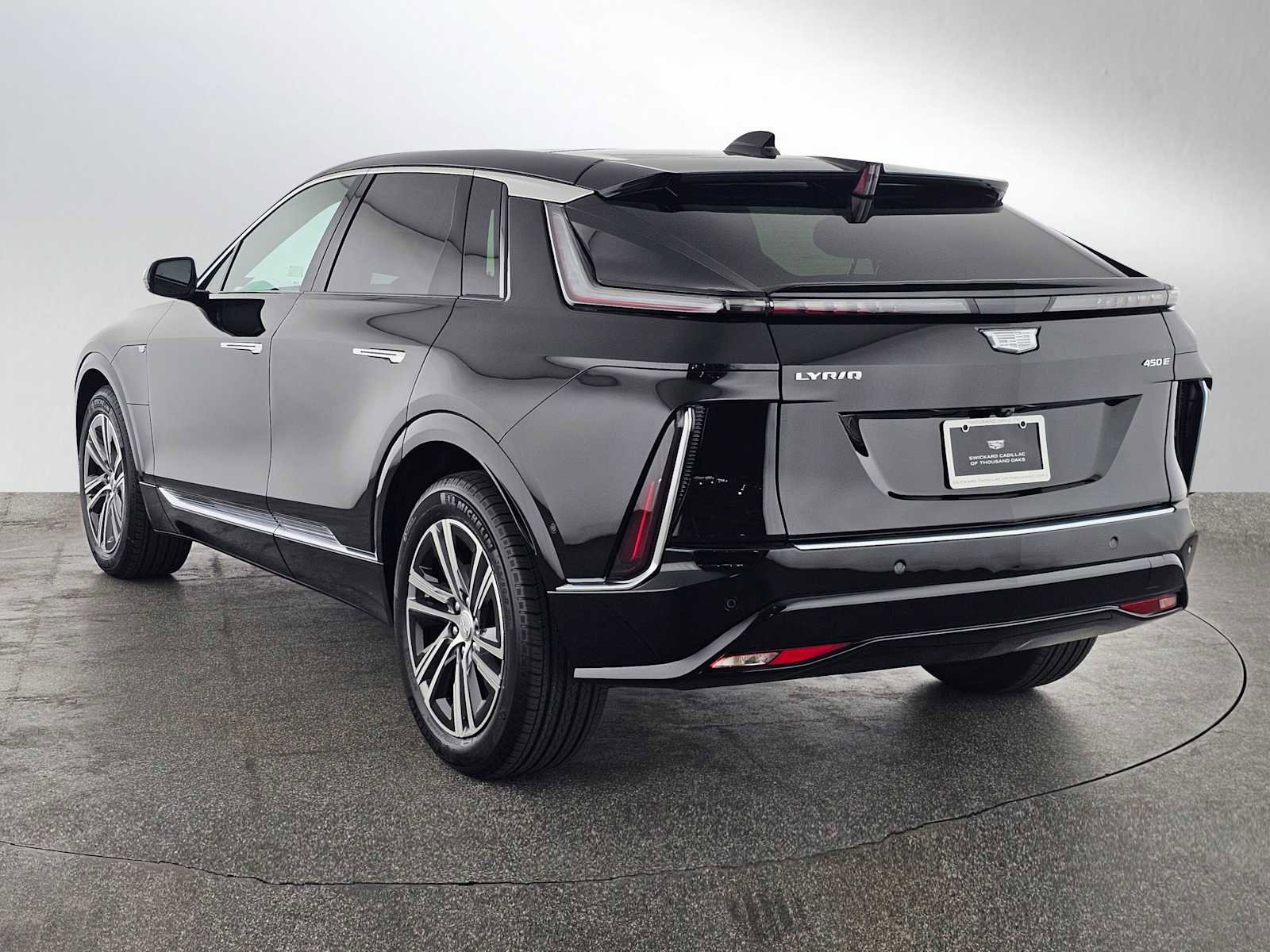 New 2026 Cadillac Lyriq Luxury image 5