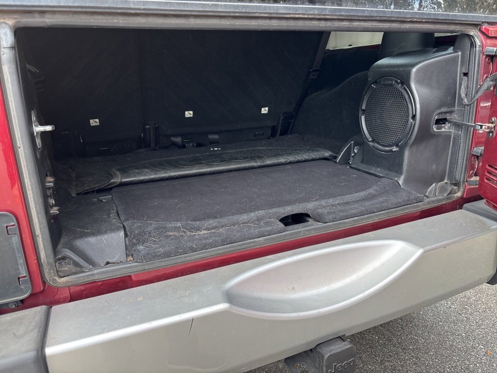 Used 2013 Jeep Wrangler Unlimited Sahara w/ Connectivity Group image 24