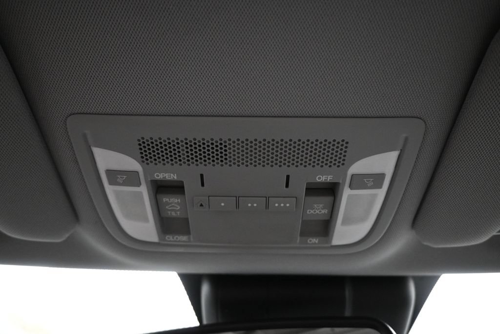 Used 2020 Acura ILX FWD image 18