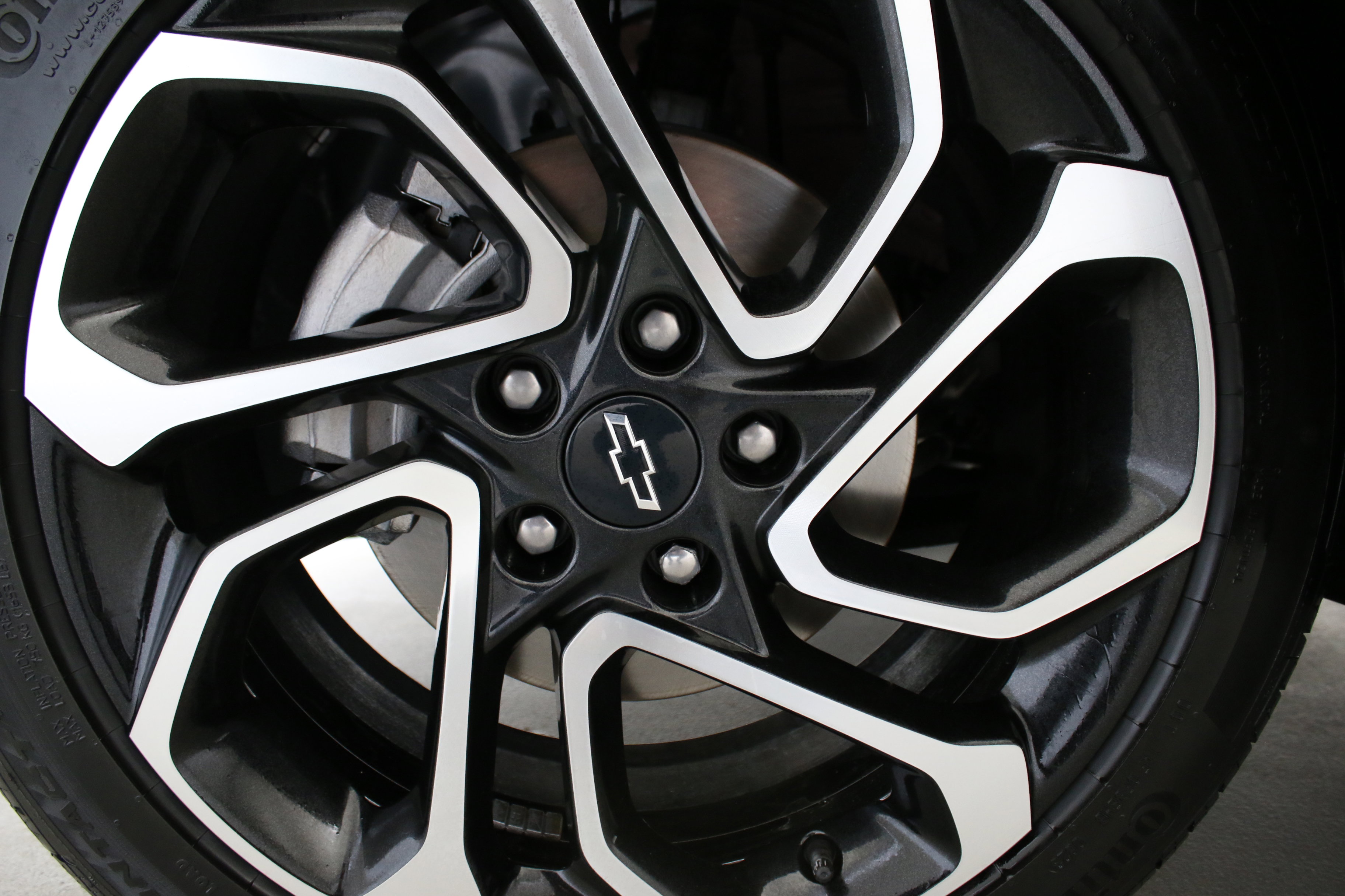 Used 2024 Chevrolet Trax RS w/ Sunroof Package image 33