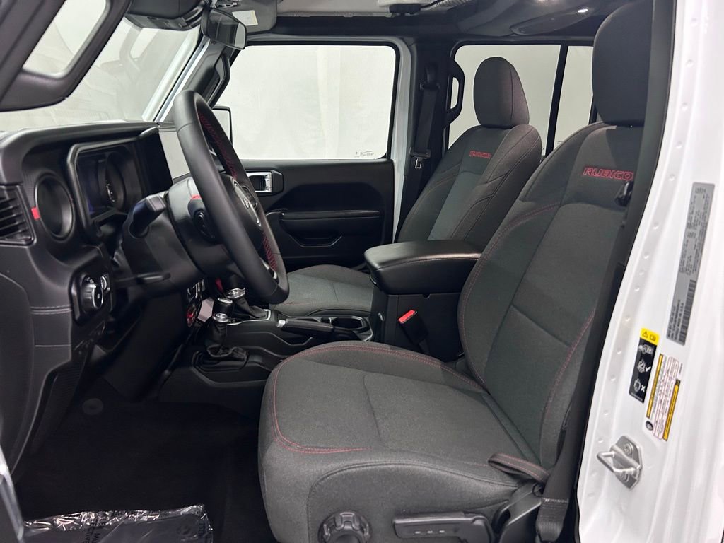 Certified 2025 Jeep Wrangler Unlimited Rubicon image 10
