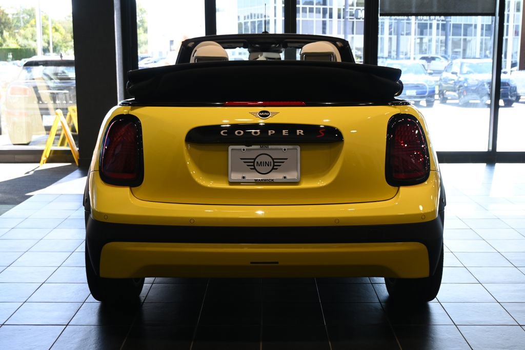 Used 2026 MINI Cooper S image 6
