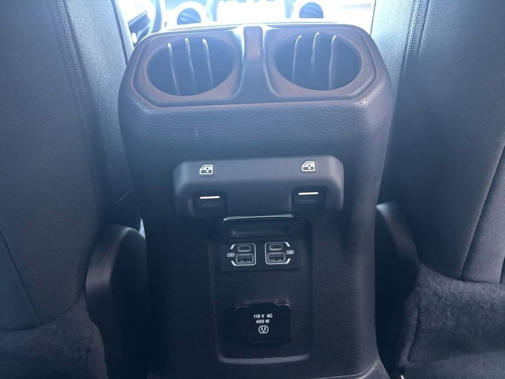 Used 2021 Jeep Gladiator Overland image 81