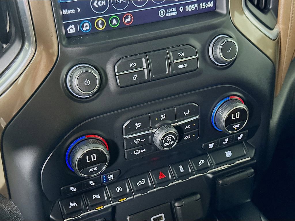 Used 2021 Chevrolet Silverado 1500 High Country w/ Technology Package AWD/4WD image 27