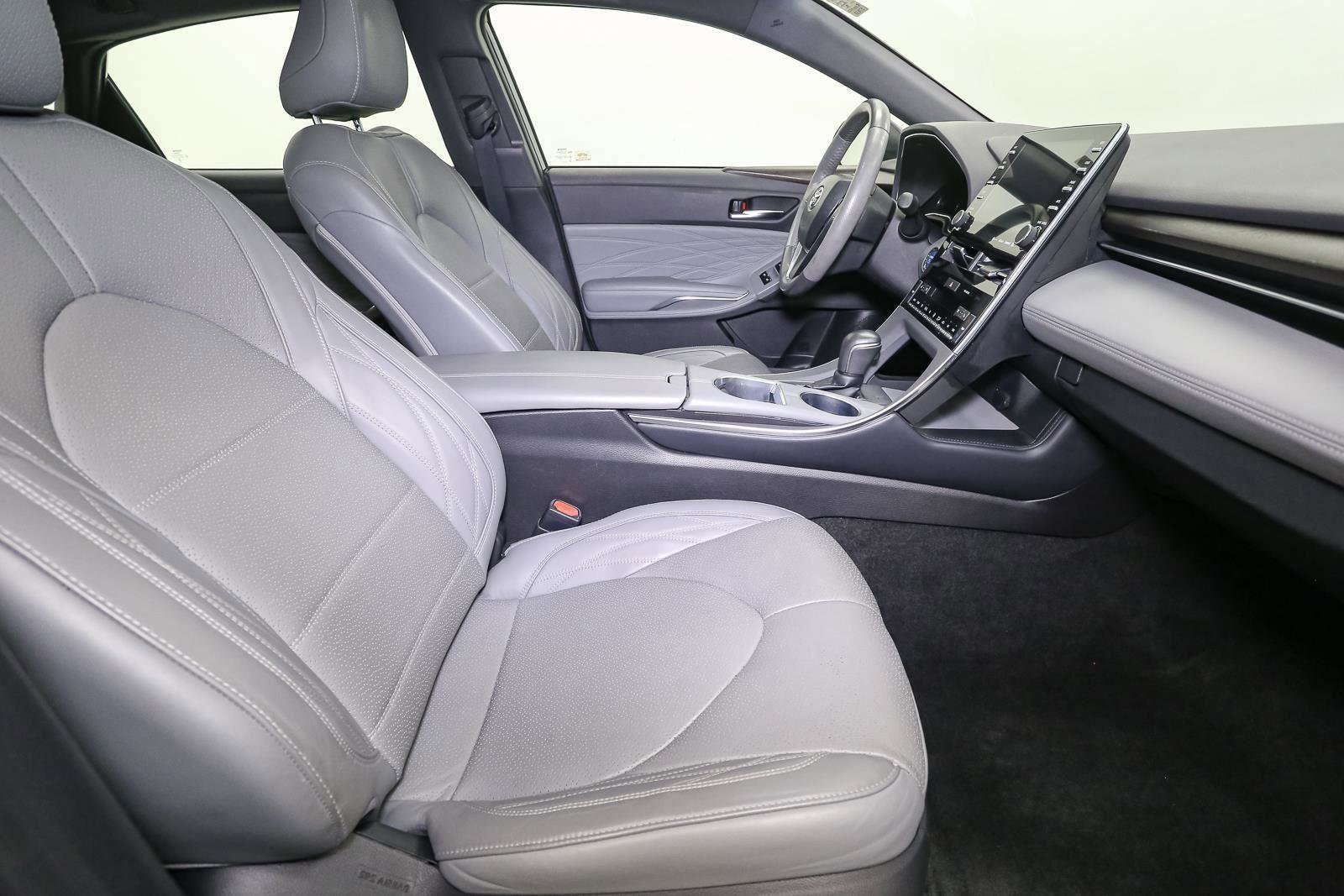 Used 2019 Toyota Avalon Limited w/ Advanced Safety Package FWD image 20