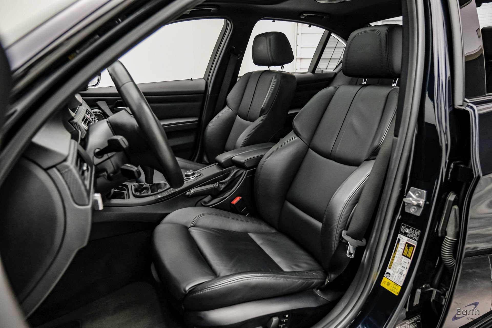 Used 2011 BMW M3 Sedan RWD image 38