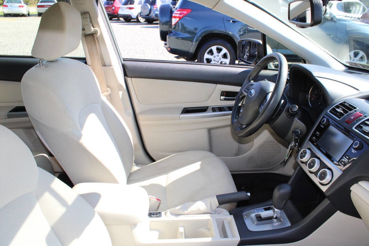 Used 2016 Subaru Impreza 2.0i Premium image 11