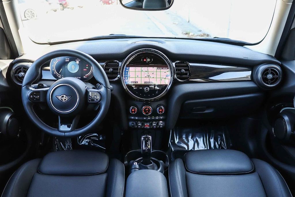 Used 2023 MINI Cooper S image 15