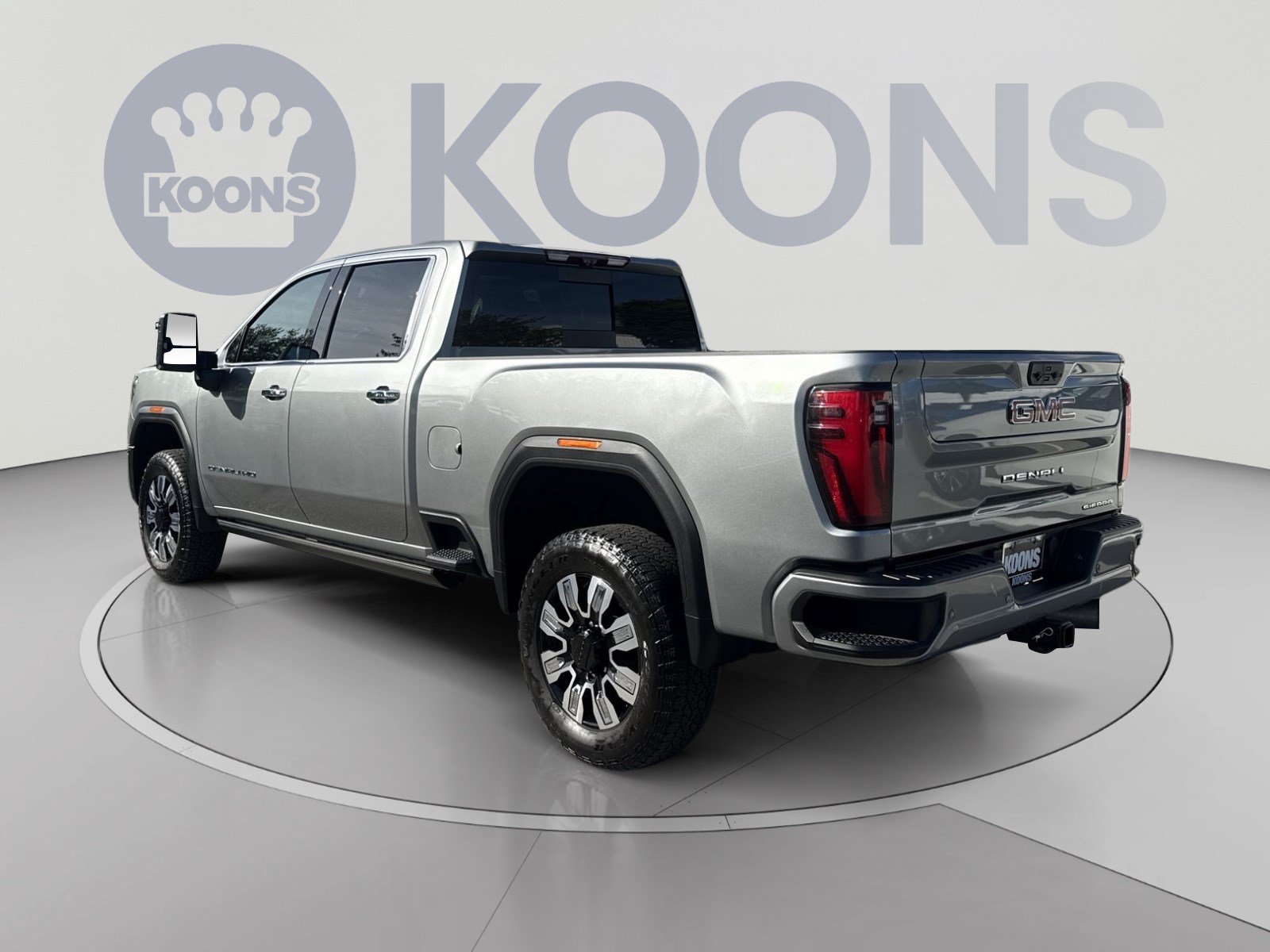 Used 2024 GMC Sierra 2500 Denali w/ Denali Reserve Package AWD/4WD image 4