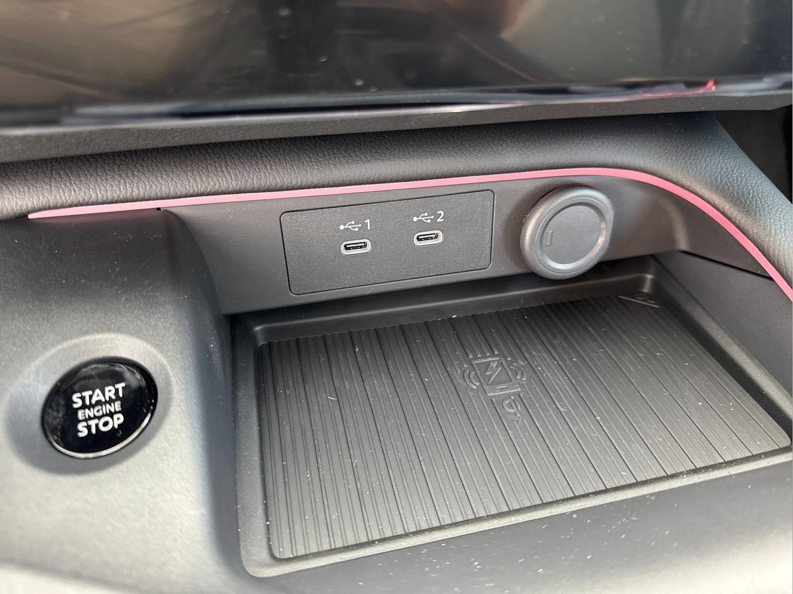 New 2026 Nissan Sentra SR w/ SR Premium Package FWD image 28