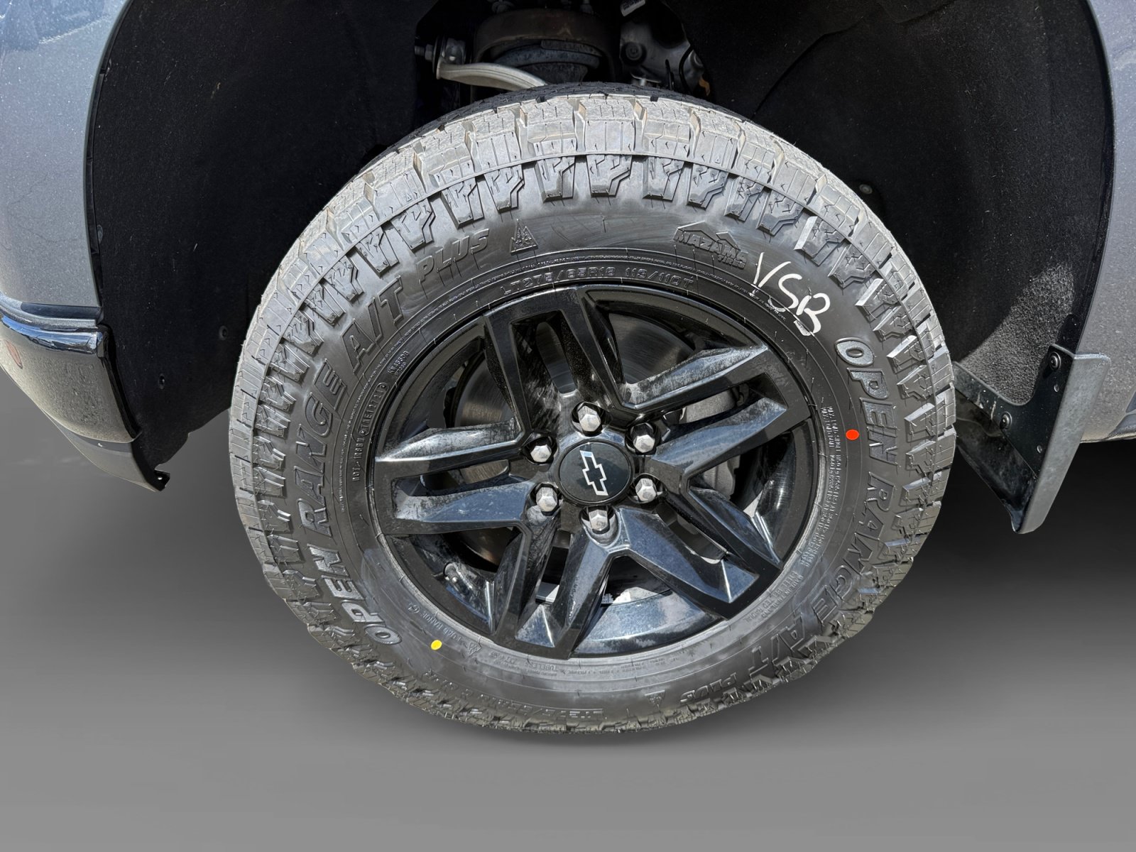 Used 2021 Chevrolet Silverado 1500 LT Trail Boss AWD/4WD image 9