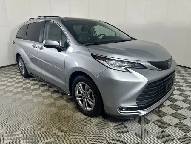 Used 2024 Toyota Sienna Limited