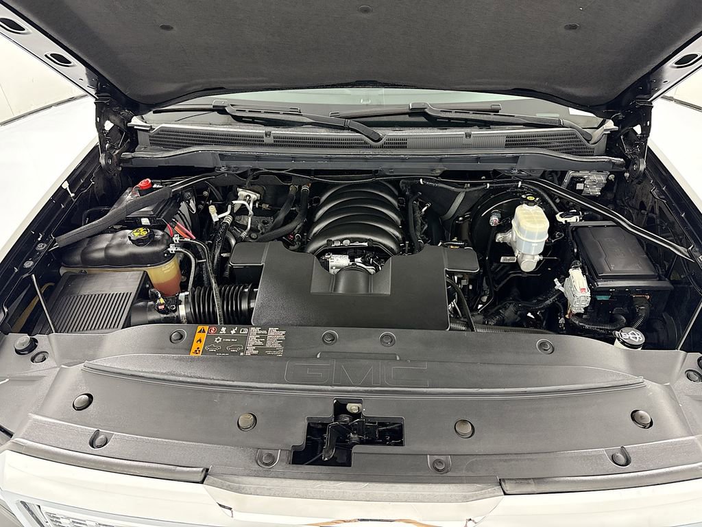 Used 2018 GMC Sierra 1500 Denali AWD/4WD image 29