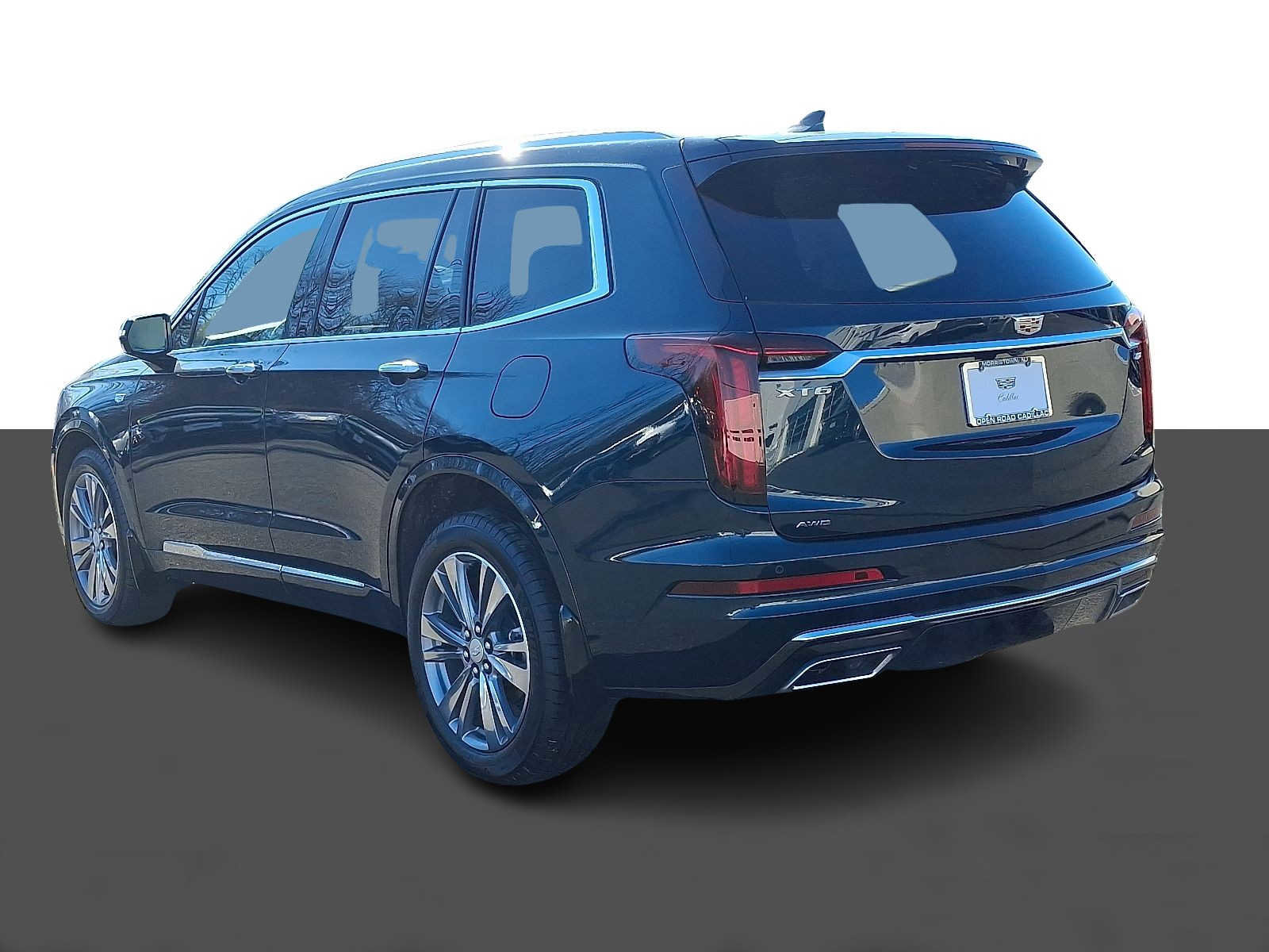 Used 2025 Cadillac XT6 Premium Luxury image 4