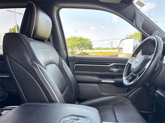 Used 2019 RAM 1500 Laramie w/ Sport Appearance Package image 12