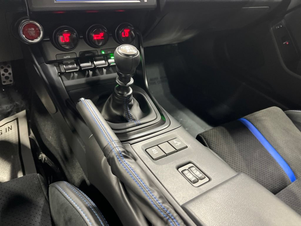 Certified 2024 Subaru BRZ tS RWD image 28