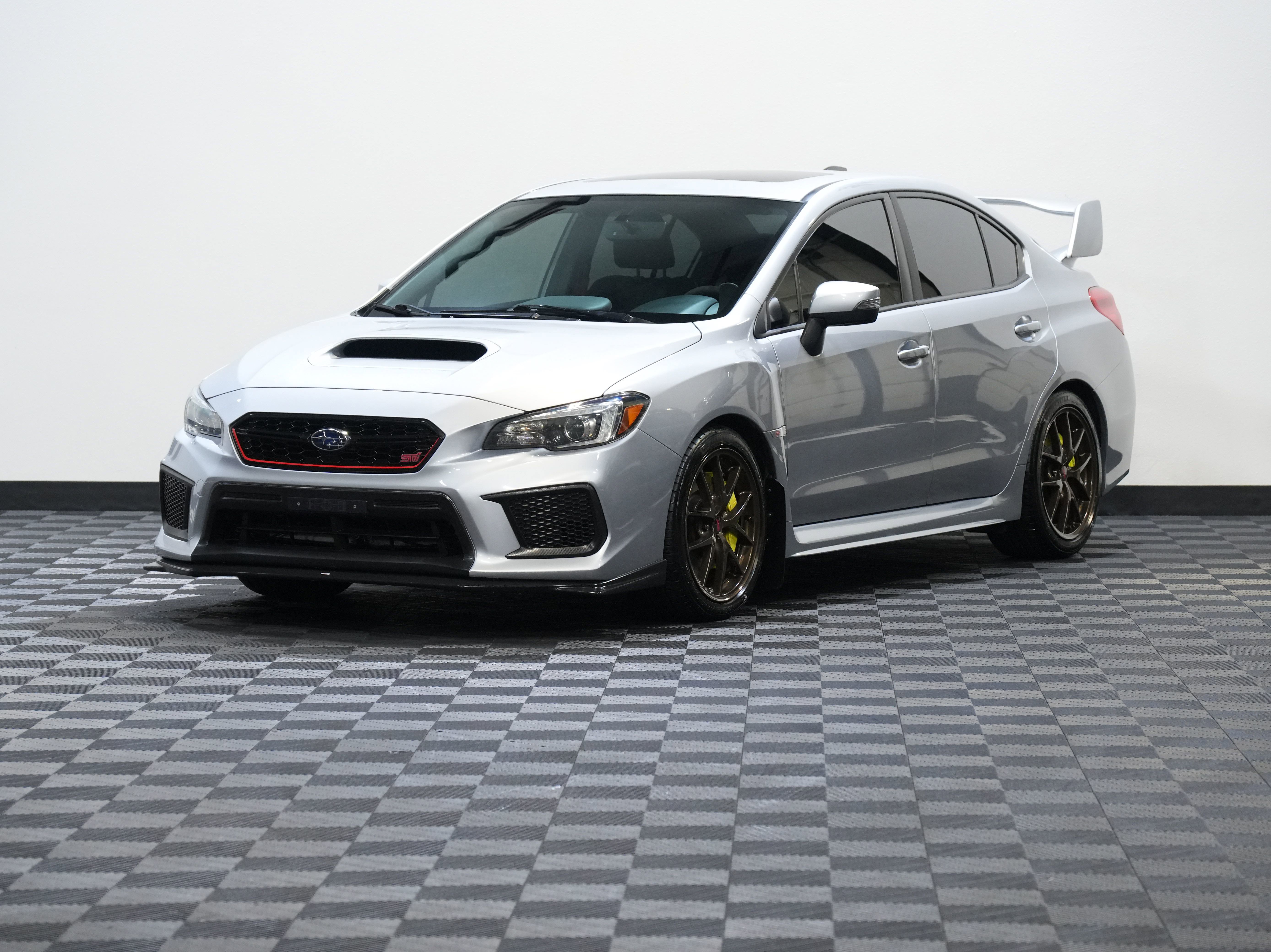 Used 2019 Subaru WRX STI Limited w/ Popular Package #1 AWD/4WD image 3