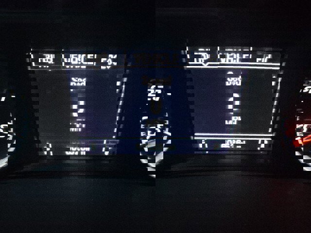 Used 2018 GMC Terrain SLE image 9