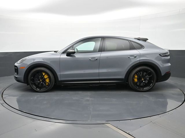 Certified 2023 Porsche Cayenne Turbo GT AWD/4WD image 2