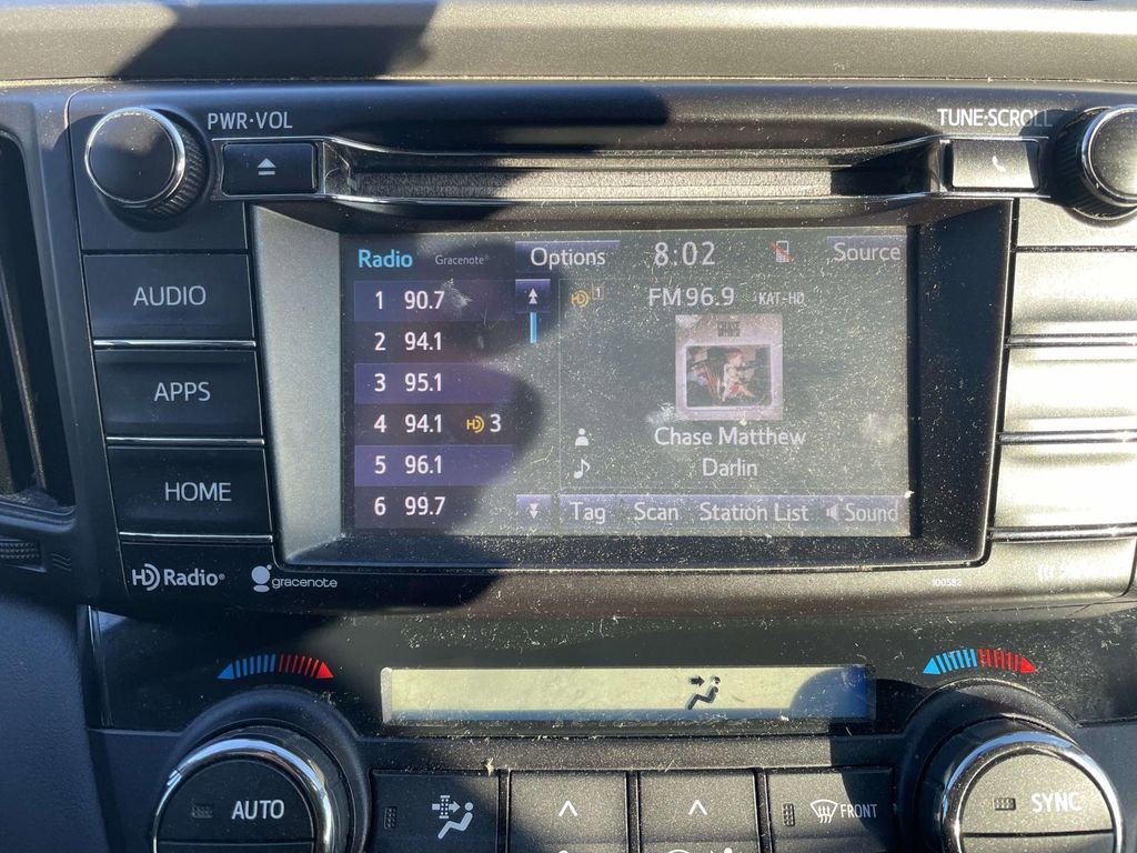 Used 2016 Toyota RAV4 XLE image 38