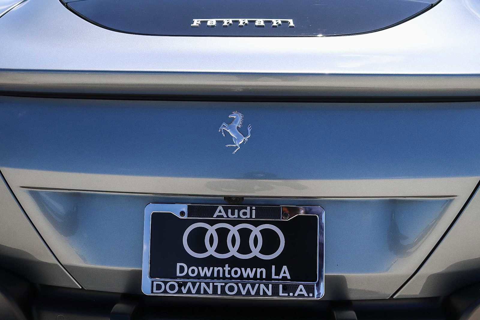 Used 2021 Ferrari Roma RWD image 11