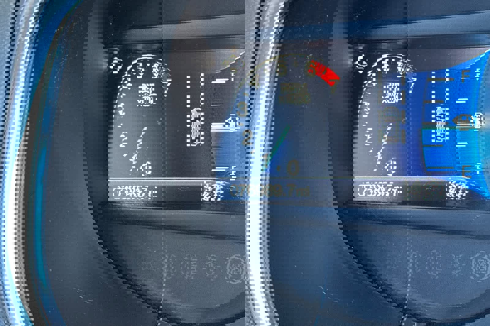 Used 2021 Ford Edge Titanium w/ Cargo Accessory Package image 30