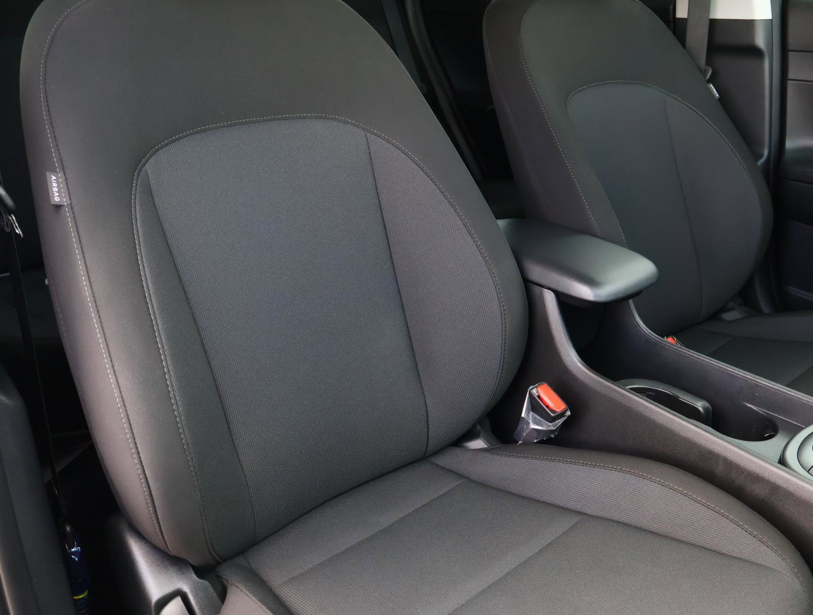 Certified 2026 Hyundai Kona SE image 16