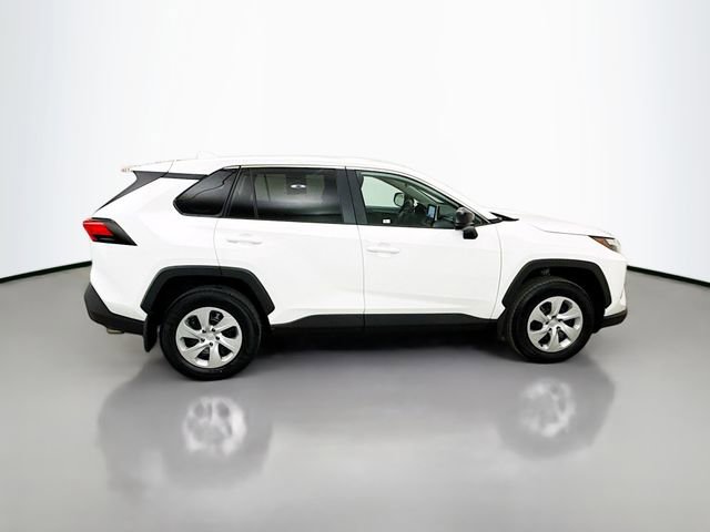 Used 2025 Toyota RAV4 LE image 8