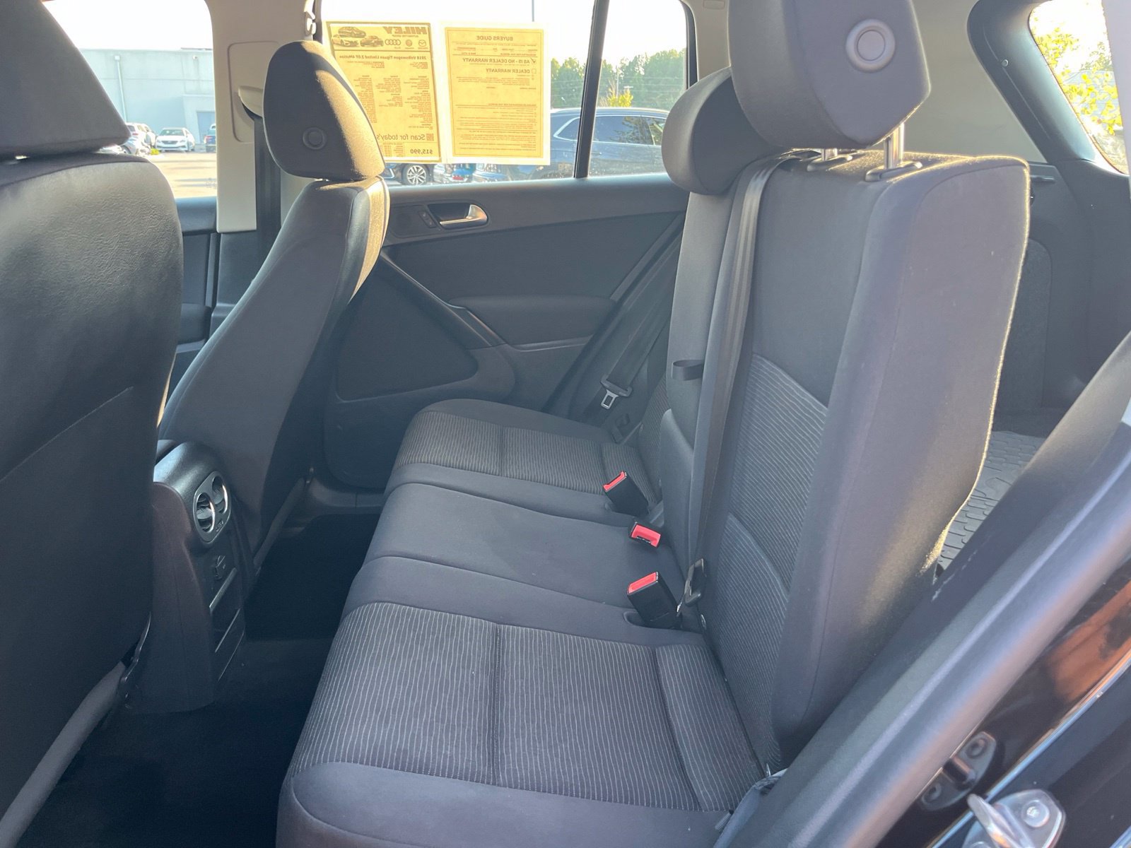 Used 2018 Volkswagen Tiguan Limited w/ Premium Package AWD/4WD image 27