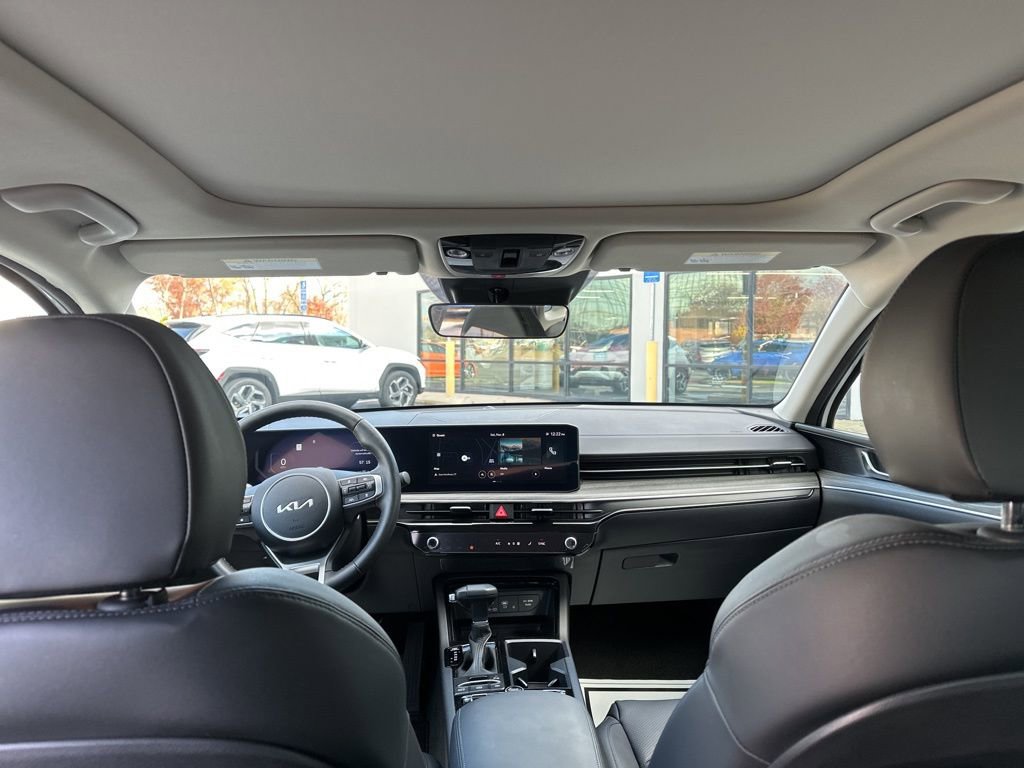 Used 2025 Kia K5 EX image 23