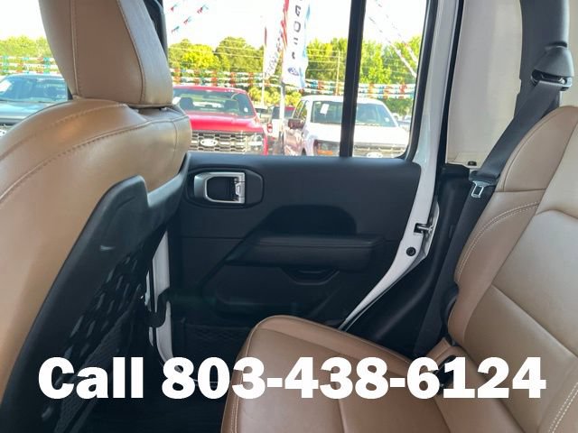 Used 2023 Jeep Gladiator Rubicon w/ LED Lighting Group AWD/4WD image 15