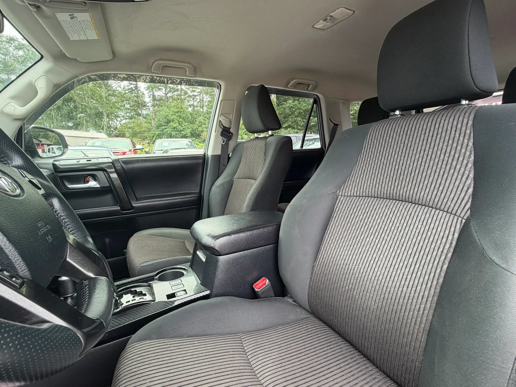 Used 2017 Toyota 4Runner TRD Off-Road AWD/4WD image 12