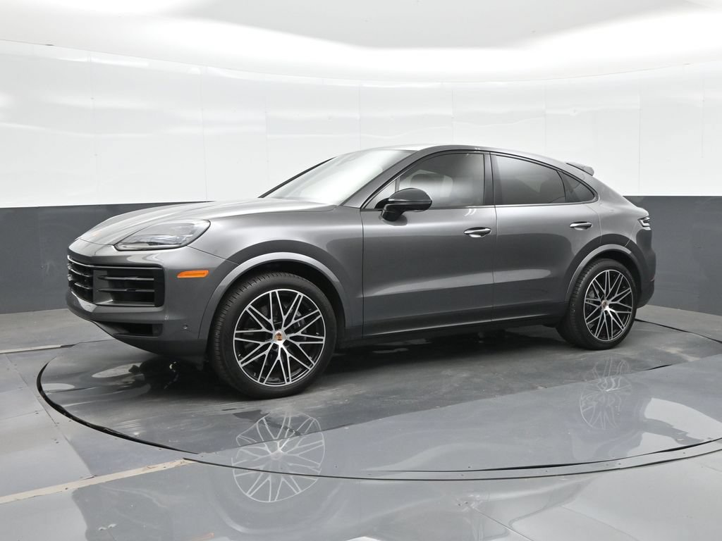 Certified 2025 Porsche Cayenne Coupe AWD/4WD image 1