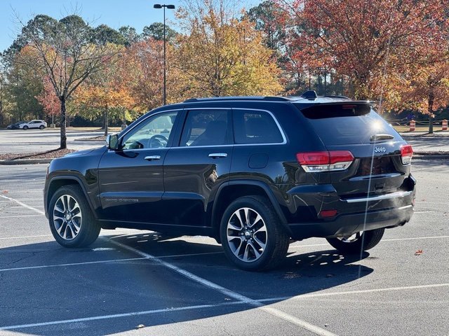 Used 2018 Jeep Grand Cherokee Limited w/ Luxury Group II image 4