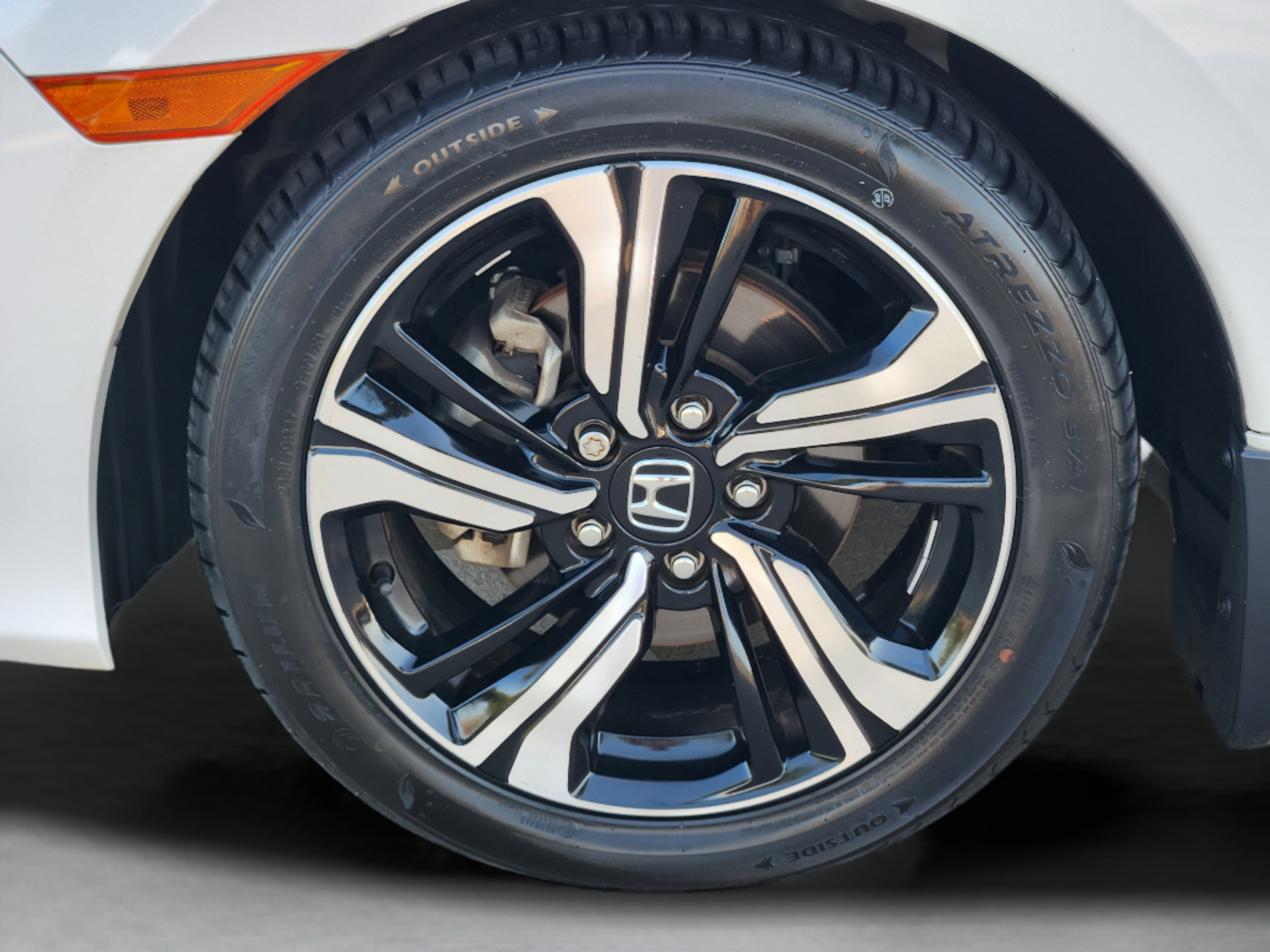 Used 2016 Honda Civic Touring image 35