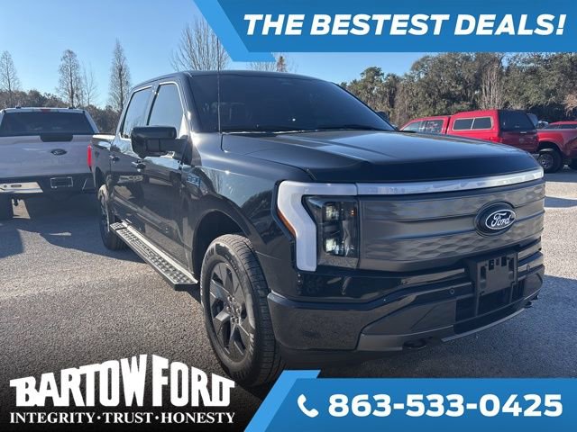 Used 2025 Ford F150 Lightning Lariat image 3