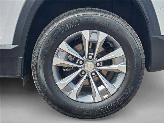 Used 2026 Chevrolet Equinox LT AWD/4WD image 28