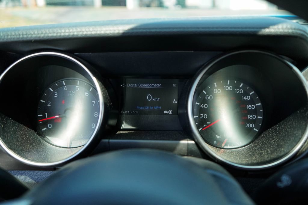 Used 2017 Ford Mustang Shelby GT350 RWD image 25