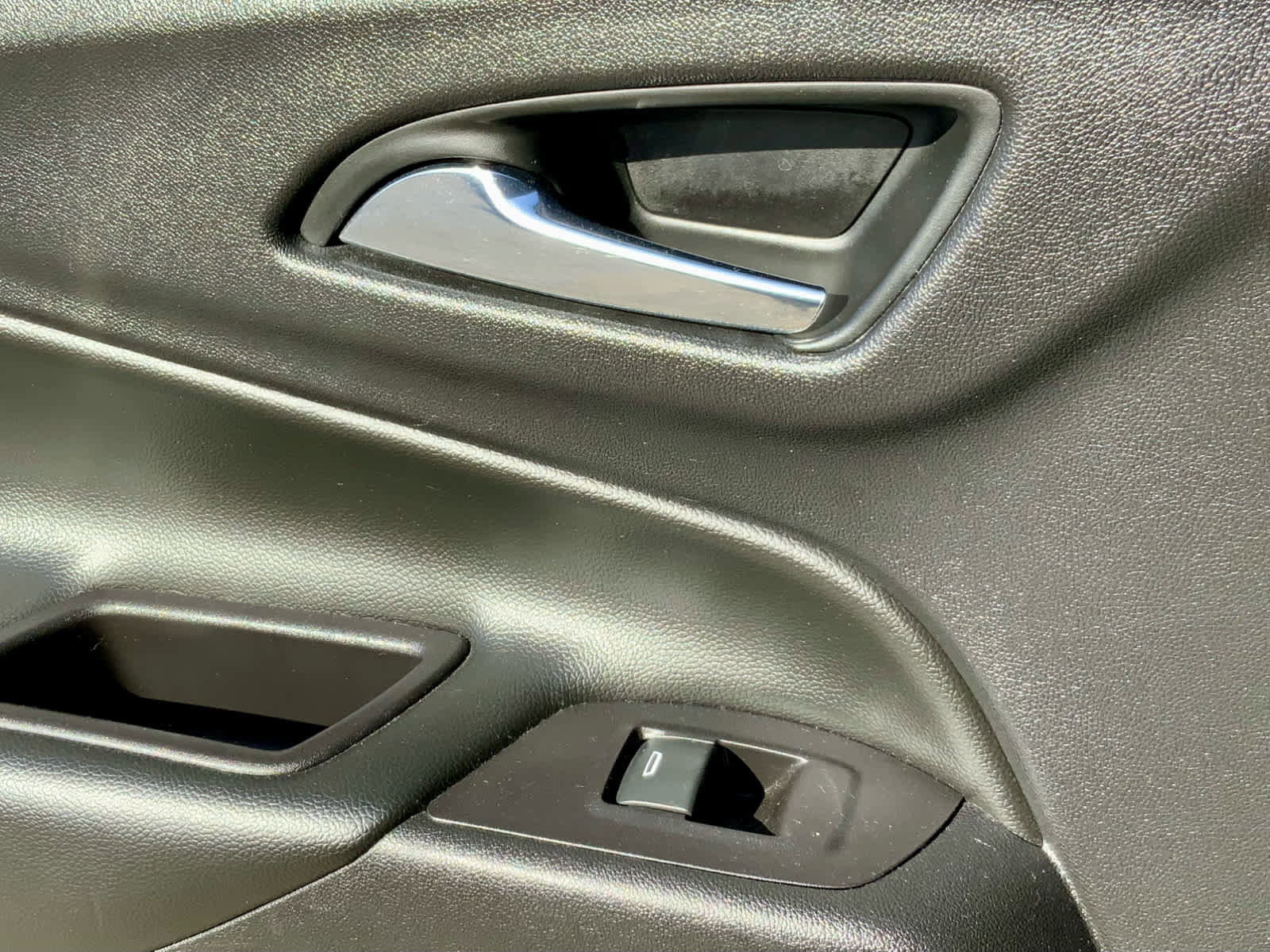 Used 2020 Chevrolet Equinox LT image 49