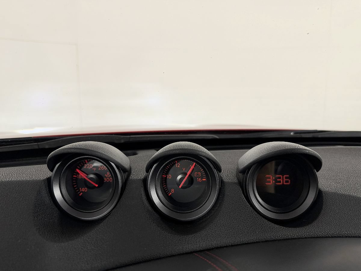 Used 2016 Nissan 370Z NISMO RWD image 48