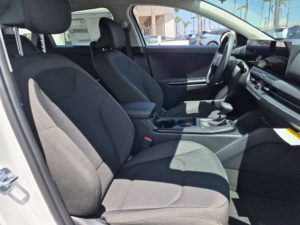 New 2026 Kia K4 FWD image 28