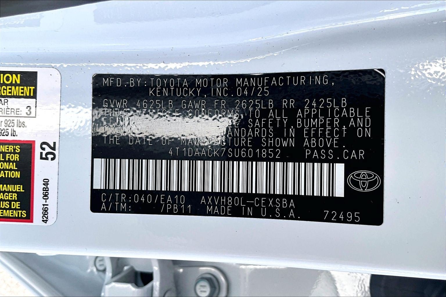 Used 2025 Toyota Camry SE w/ Convenience Package FWD image 29