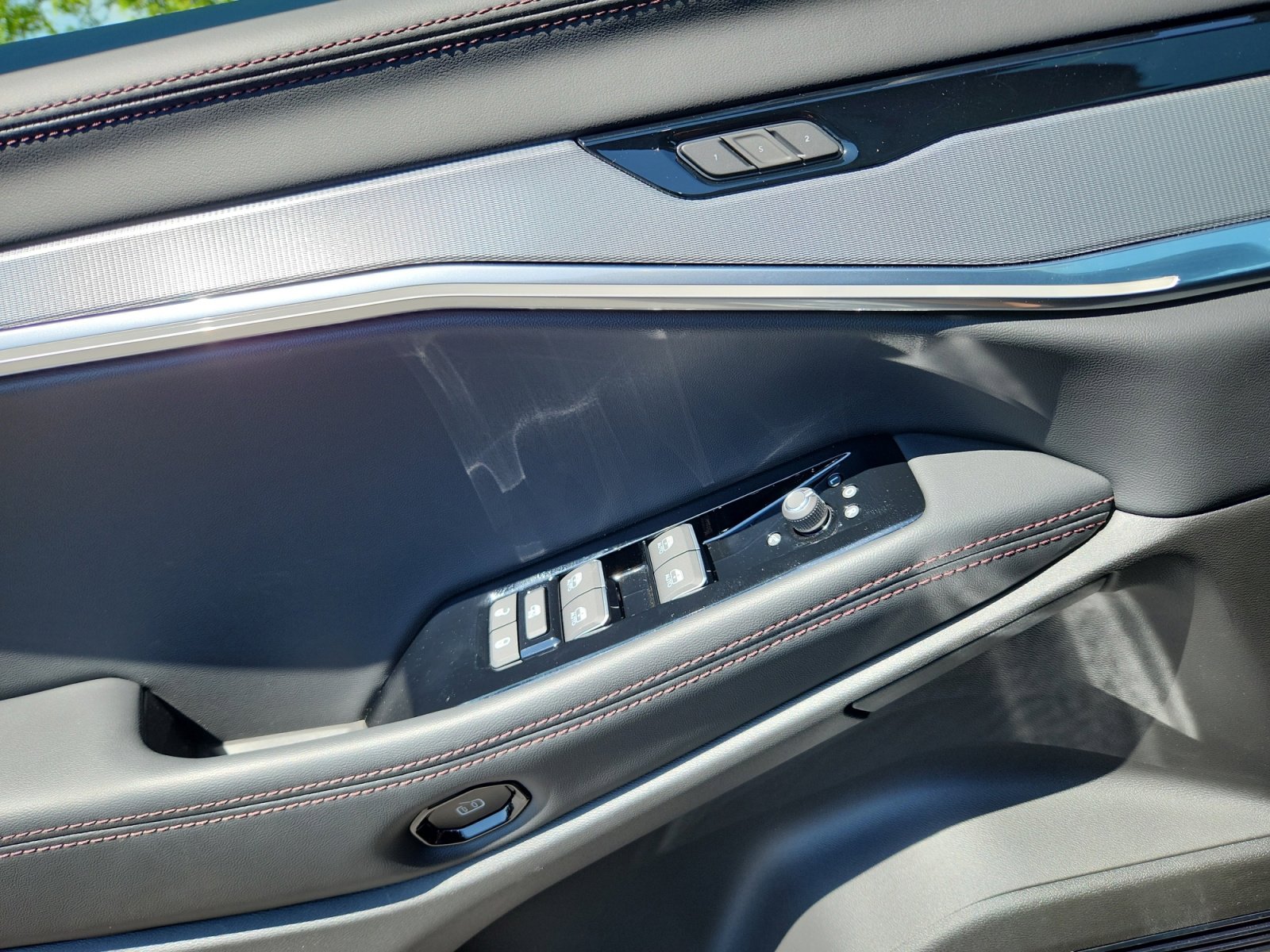 New 2025 Jeep Wagoneer S Launch Edition image 16