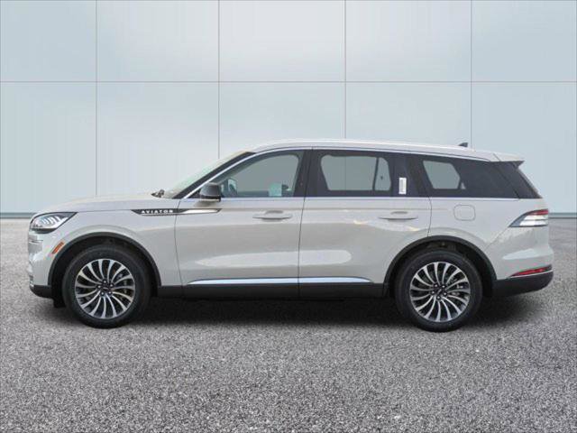 New 2024 Lincoln Aviator Reserve AWD/4WD image 3
